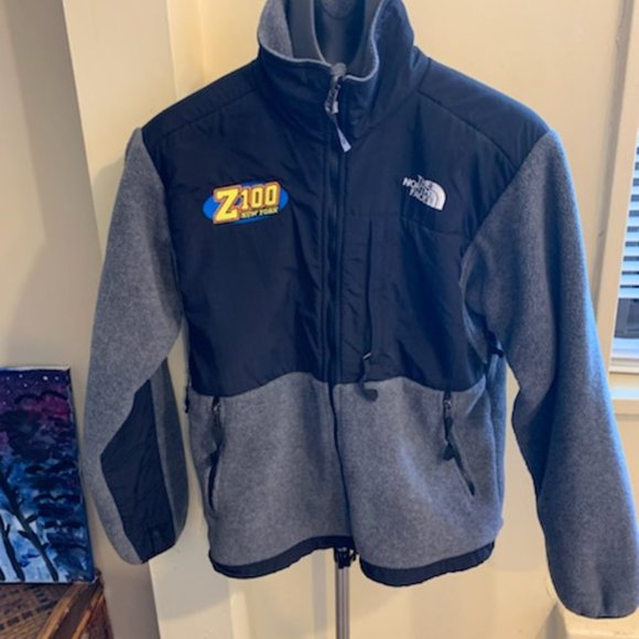 Z100 New York staff Northface jacket - Picture 2 of 6